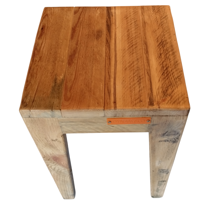 Tabouret en bois de palette