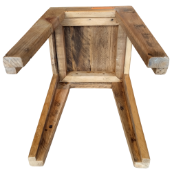 Tabouret en bois de palette